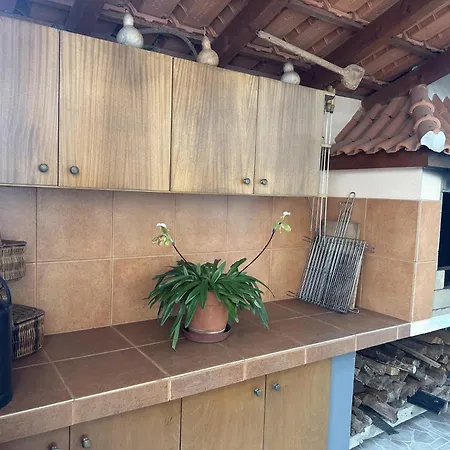 Semesterbostad Casa Mary Bela's *