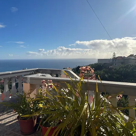 Semesterbostad Casa Mary Bela's Ponta do Sol (Madeira)